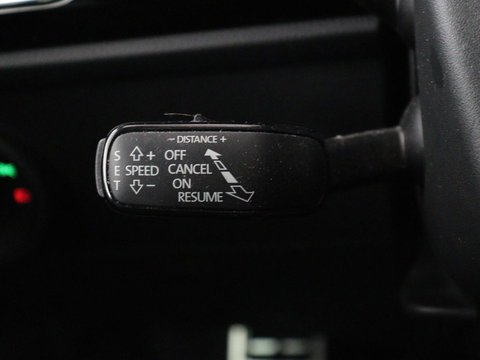 SEAT Ateca 1.5 TSI FR Intens | Panoramadak | Trekhaak | Stoelverwarming | 360 Camera | Adaptive cruise | Alcantara | Beats Audio | Virtual Cockpit | Carplay | Full LED | Keyless | Navigatie