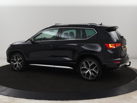 SEAT Ateca 1.5 TSI FR Intens | Panoramadak | Trekhaak | Stoelverwarming | 360 Camera | Adaptive cruise | Alcantara | Beats Audio | Virtual Cockpit | Carplay | Full LED | Keyless | Navigatie