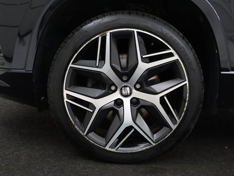 SEAT Ateca 1.5 TSI FR Intens | Panoramadak | Trekhaak | Stoelverwarming | 360 Camera | Adaptive cruise | Alcantara | Beats Audio | Virtual Cockpit | Carplay | Full LED | Keyless | Navigatie