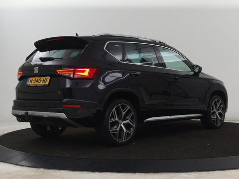 SEAT Ateca 1.5 TSI FR Intens | Panoramadak | Trekhaak | Stoelverwarming | 360 Camera | Adaptive cruise | Alcantara | Beats Audio | Virtual Cockpit | Carplay | Full LED | Keyless | Navigatie