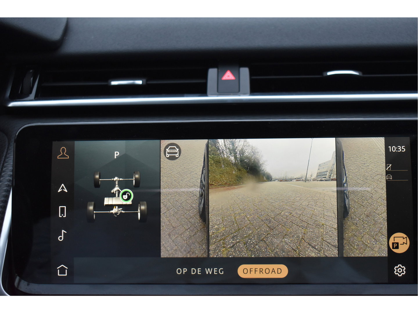 Land Rover Range Rover Velar 2.0 P400e 404pk | Open dak | Elekt.trekhaak | 360 gr. camera | Keyless | Elektr.stoelen Memory | Full LED