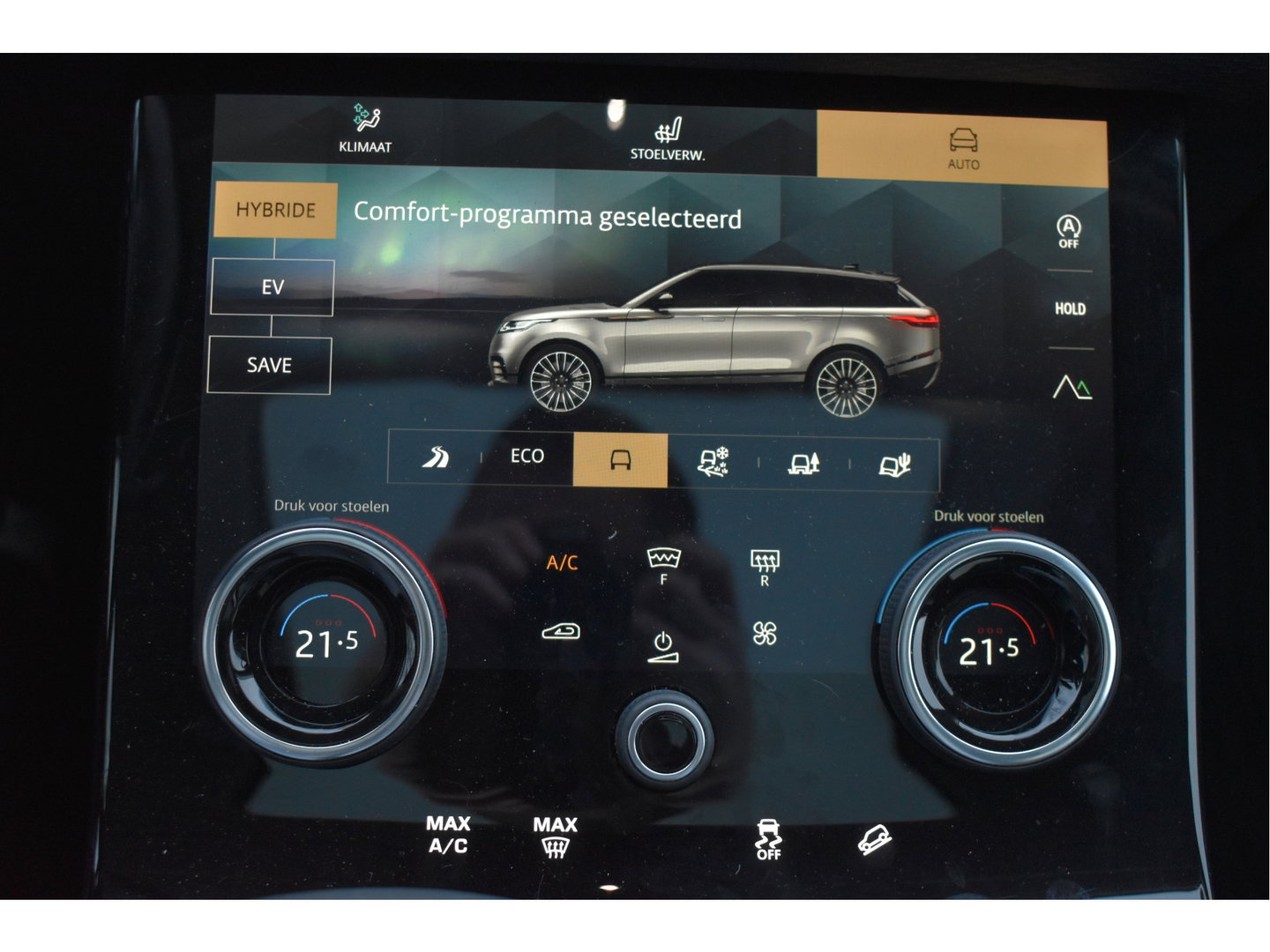 Land Rover Range Rover Velar 2.0 P400e 404pk | Open dak | Elekt.trekhaak | 360 gr. camera | Keyless | Elektr.stoelen Memory | Full LED