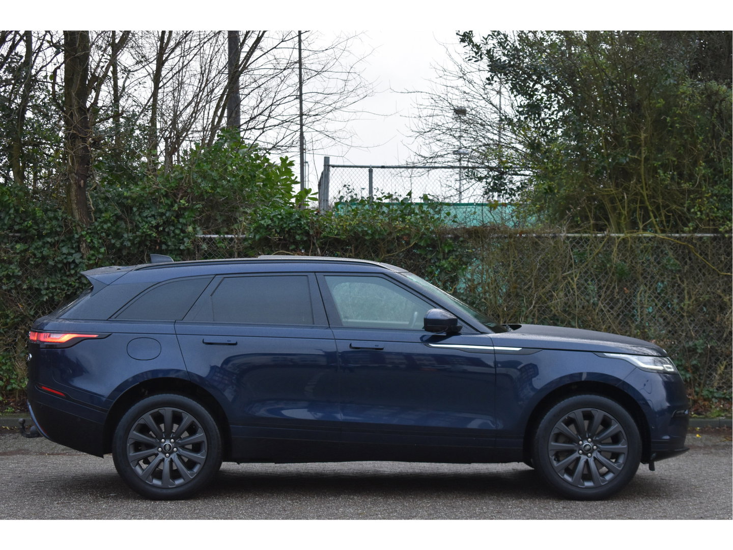 Land Rover Range Rover Velar 2.0 P400e 404pk | Open dak | Elekt.trekhaak | 360 gr. camera | Keyless | Elektr.stoelen Memory | Full LED