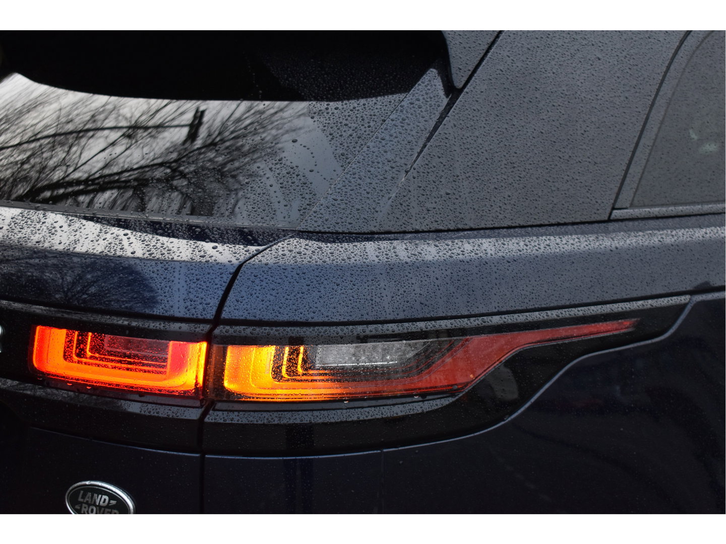 Land Rover Range Rover Velar 2.0 P400e 404pk | Open dak | Elekt.trekhaak | 360 gr. camera | Keyless | Elektr.stoelen Memory | Full LED