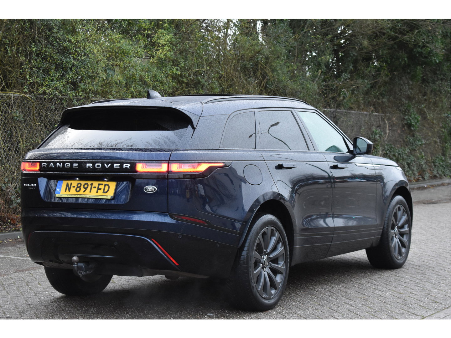 Land Rover Range Rover Velar 2.0 P400e 404pk | Open dak | Elekt.trekhaak | 360 gr. camera | Keyless | Elektr.stoelen Memory | Full LED