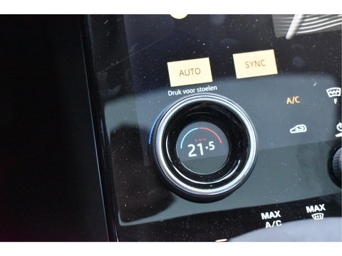 Land Rover Range Rover Velar 2.0 P400e 404pk | Open dak | Elekt.trekhaak | 360 gr. camera | Keyless | Elektr.stoelen Memory | Full LED