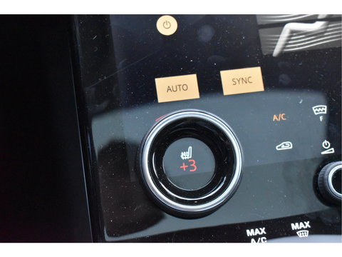 Land Rover Range Rover Velar 2.0 P400e 404pk | Open dak | Elekt.trekhaak | 360 gr. camera | Keyless | Elektr.stoelen Memory | Full LED