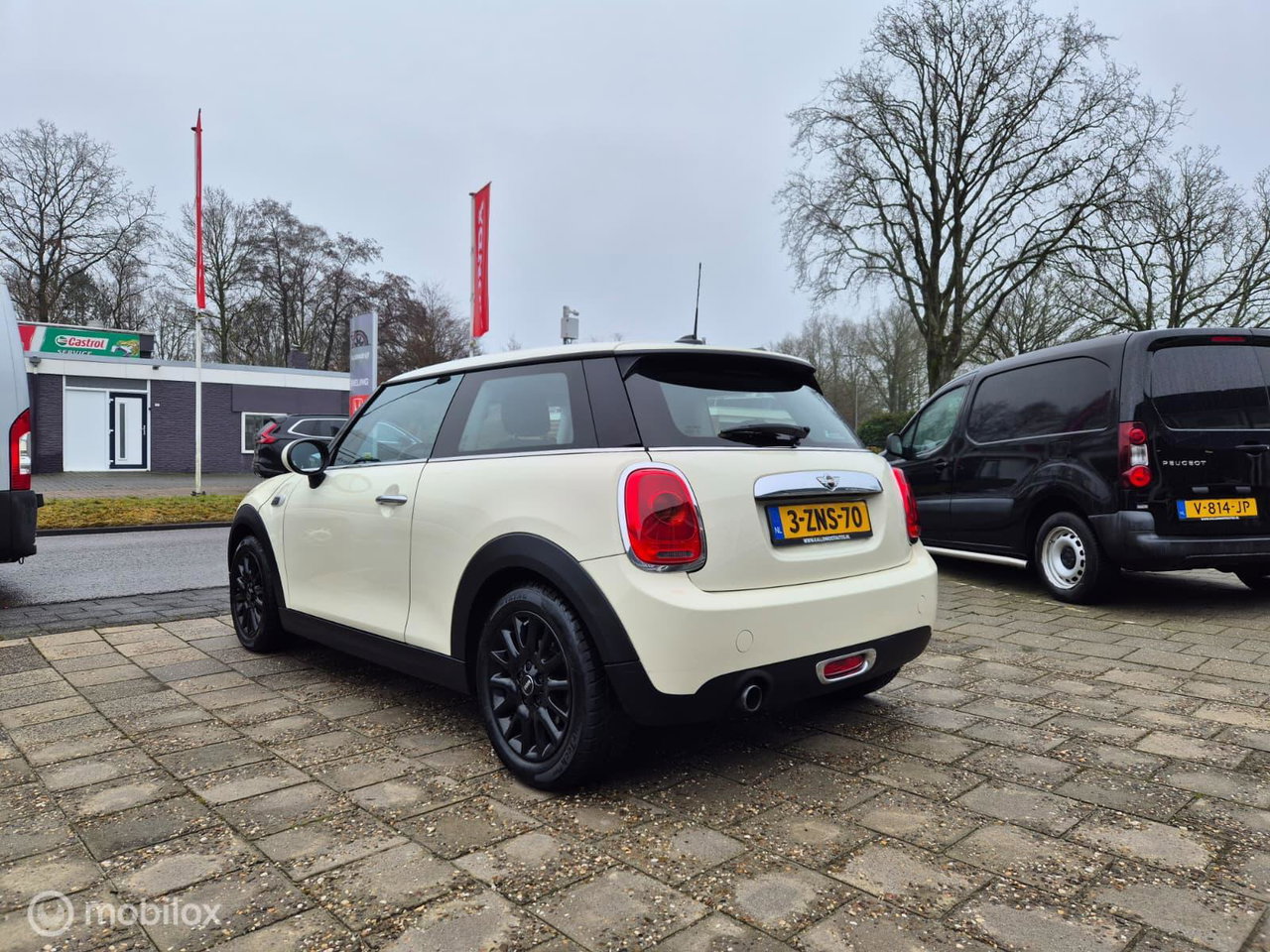 MINI One