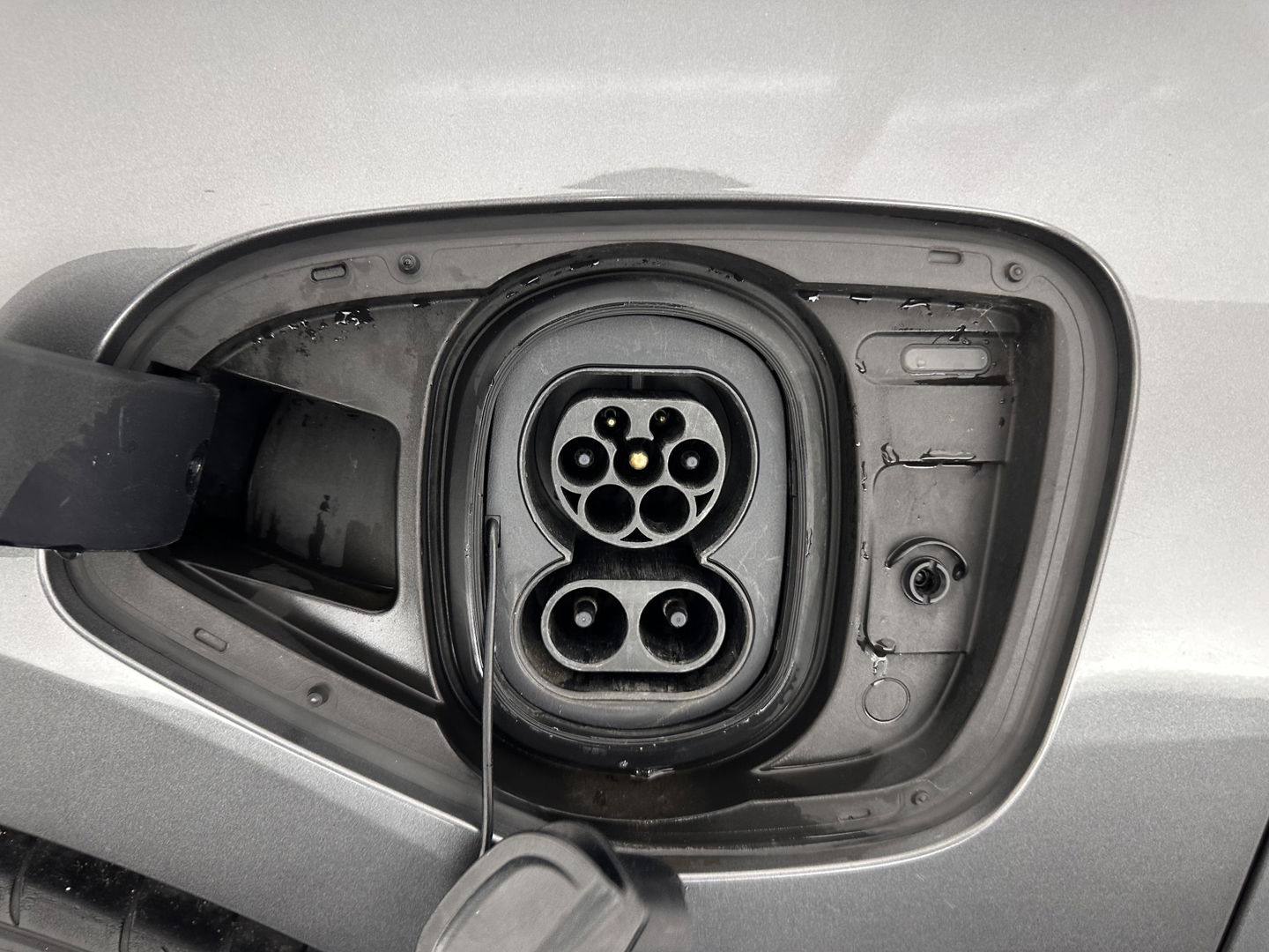 Jaguar I-PACE EV400 First Edition 90 kWh AWD {SOH-99%} *PANO | LEATHER | MATRIX-LED | MERIDIAN | TOPVIEW | BLINDSPOT | MEMORY-PACK | DIGI-COCKPIT | KEYLESS | HEAD-UP | NAVI-FULLMAP | HEATED-SPORTSEATS | DAB+ | AMBIENTLIGHT | PRIVACYGLASS | TOWBAR