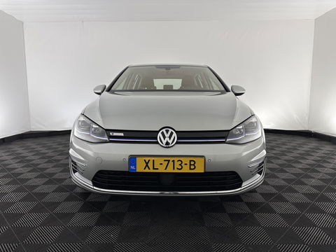 Volkswagen e-Golf {SOH-91%} (INCL-BTW) Aut. *HEATPUMP | ADAPTIVE-CRUISE | DIGI-COCKPIT | FULL-LED | NAVI-FULLMAP | COMFORT-SEATS | ECC | PARKPILOT | CCS-FASTLOADER | 16''ALU*