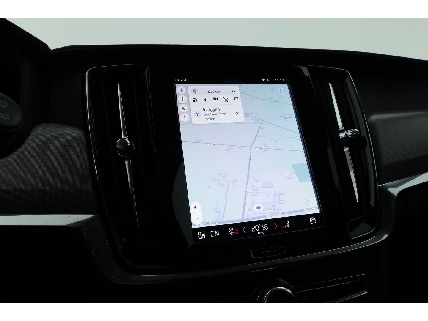 Volvo V90 2.0 T8 Plug-in hybrid AWD Ultra Dark | Luchtvering | 360 Camera | gelaagd glas | H&K audio | ACC | Blis | Pano |