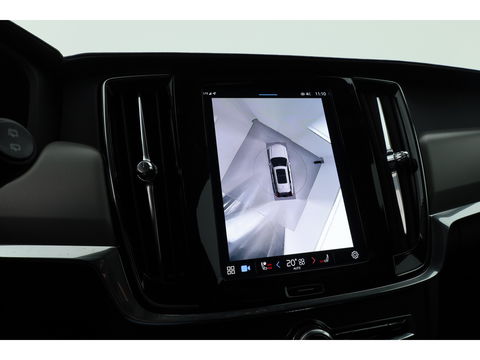 Volvo V90 2.0 T8 Plug-in hybrid AWD Ultra Dark | Luchtvering | 360 Camera | gelaagd glas | H&K audio | ACC | Blis | Pano |
