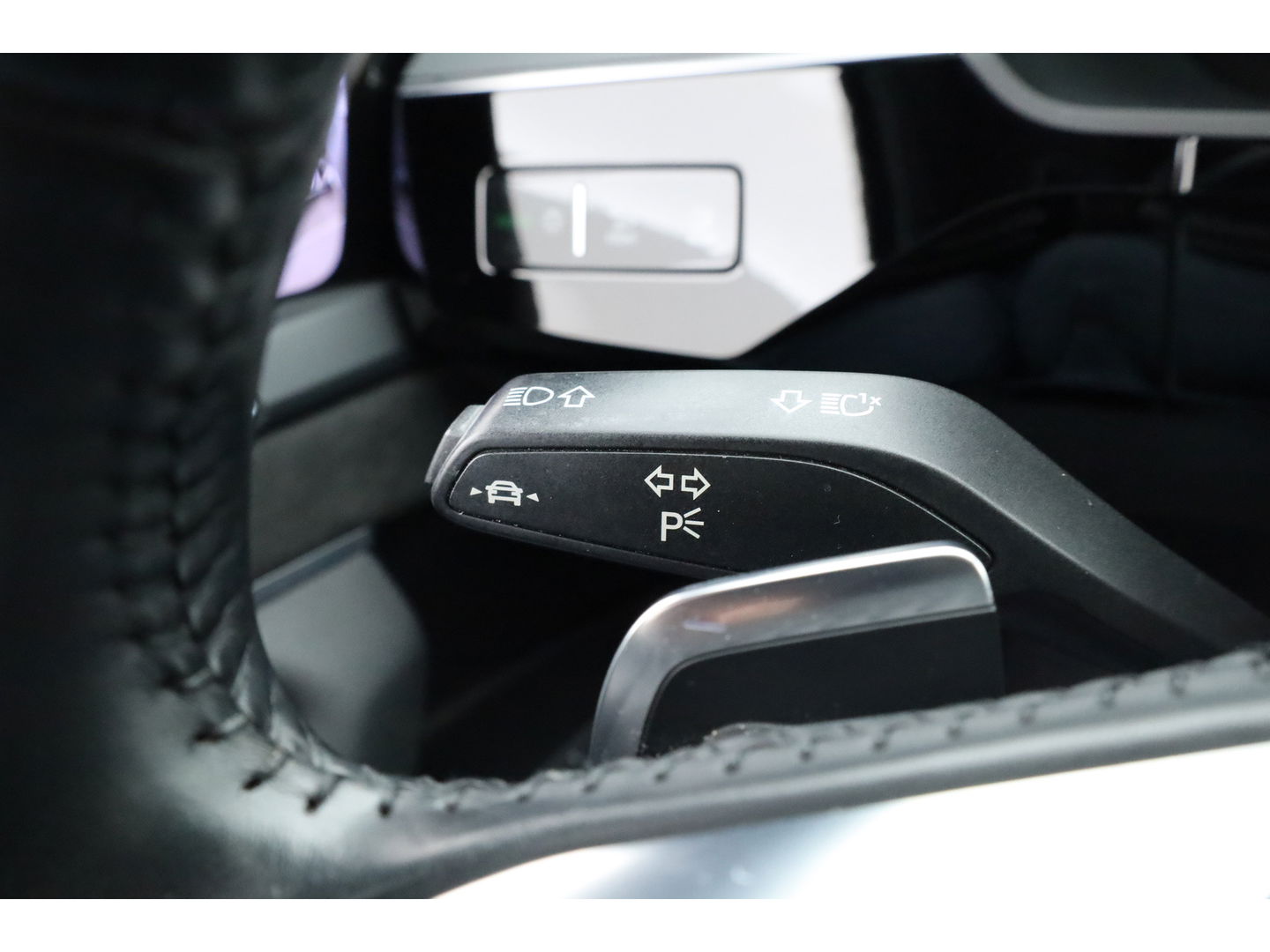 Audi e-tron e-tron 55 quattro advanced Pro Line Plus 95 kWh | SOH 97% | Pano | Soft Close | HUD | Luchtvering | B&O Audio | Leder | 360cam | 22''