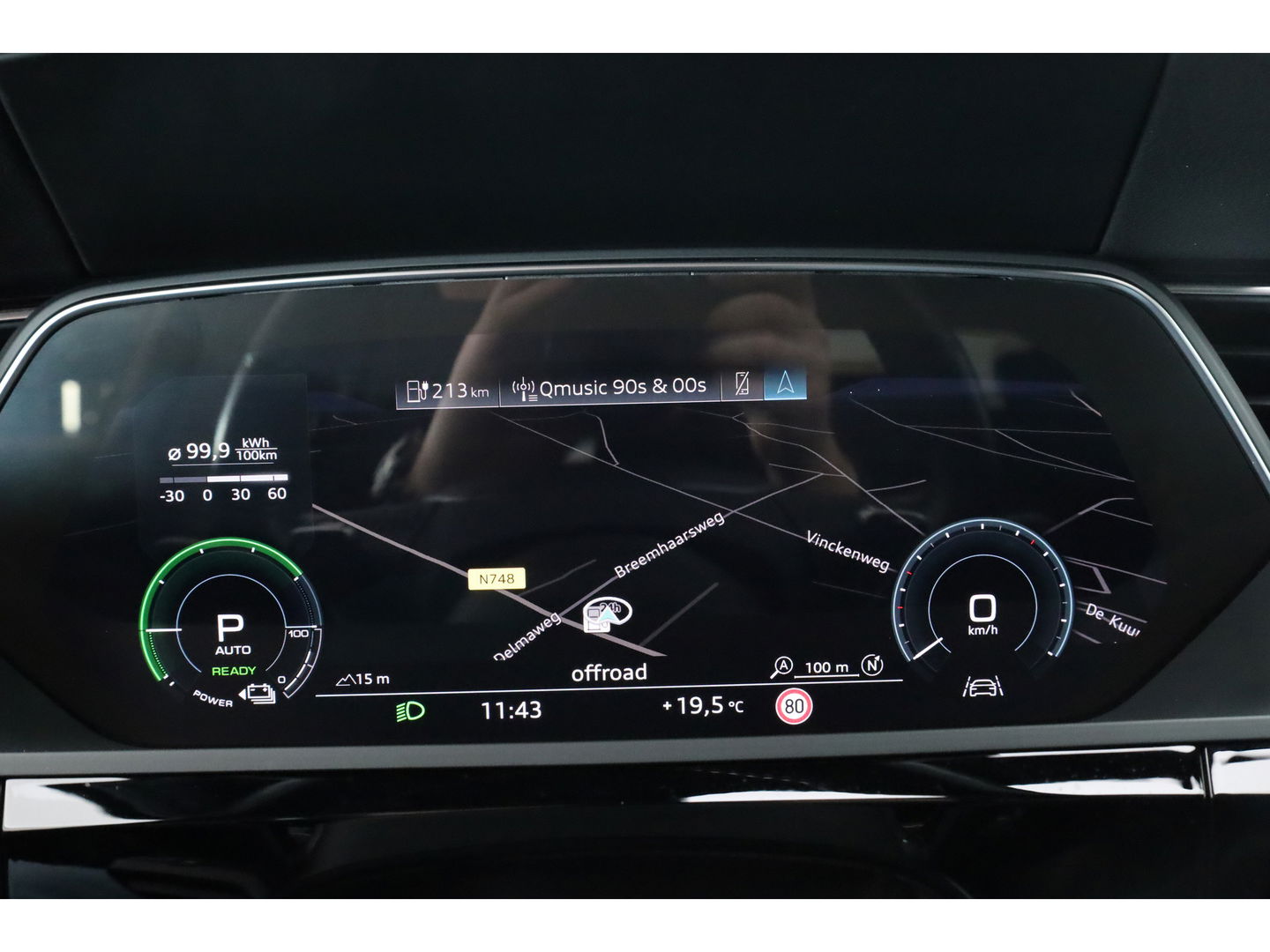 Audi e-tron e-tron 55 quattro advanced Pro Line Plus 95 kWh | SOH 97% | Pano | Soft Close | HUD | Luchtvering | B&O Audio | Leder | 360cam | 22''
