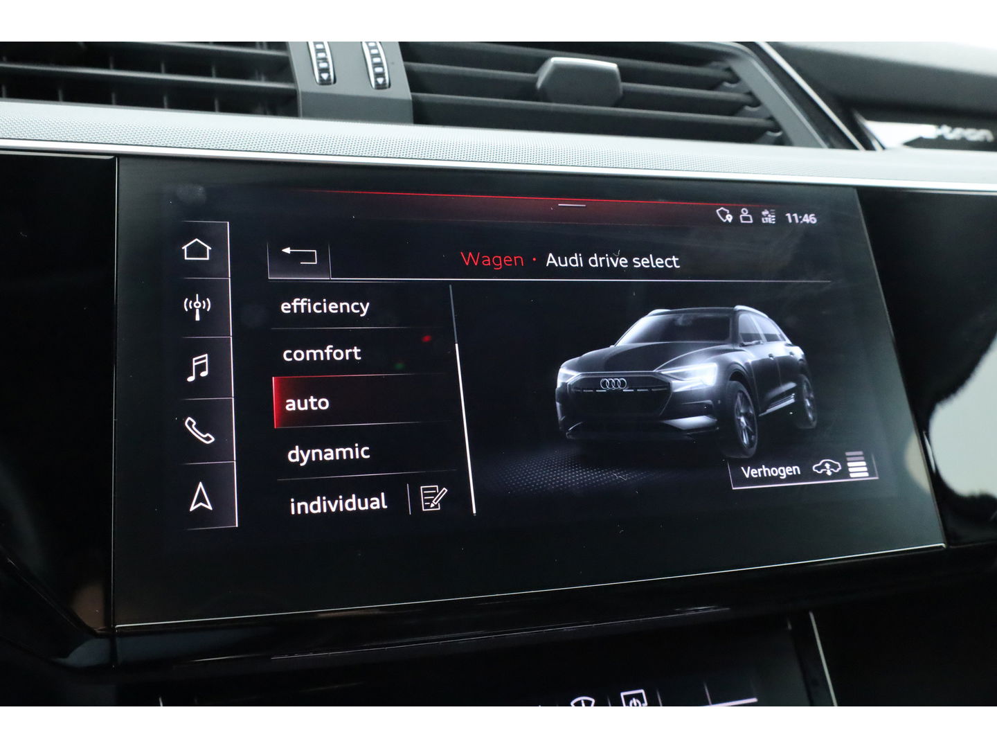 Audi e-tron e-tron 55 quattro advanced Pro Line Plus 95 kWh | SOH 97% | Pano | Soft Close | HUD | Luchtvering | B&O Audio | Leder | 360cam | 22''