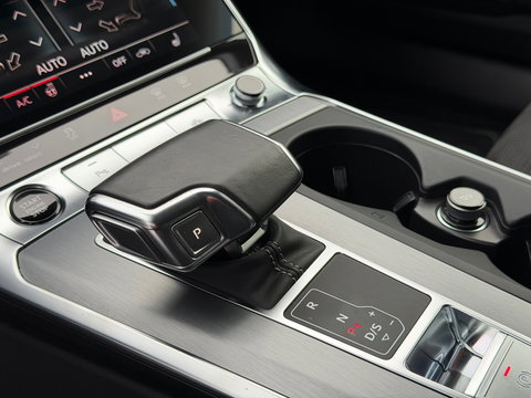 Audi A6 Avant 55 TFSI e quattro S-Line |HU|367pk