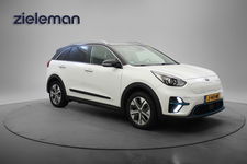 Kia e-Niro - DynamicLine 64 kWh - Carplay, Camera, Stuur/Stoelverw. SOH 90%