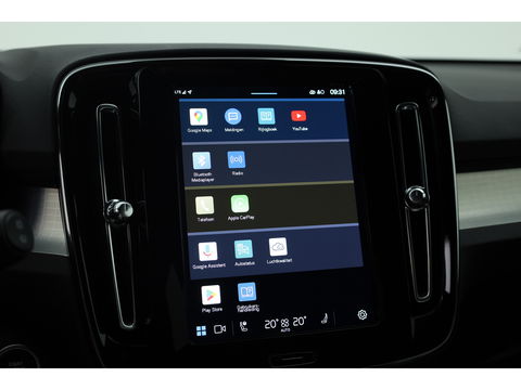 Volvo XC40 2.0 B3 Plus Black Edition | Facelift | 360 camera | Blis | ACC | Carplay | H&K Audio |