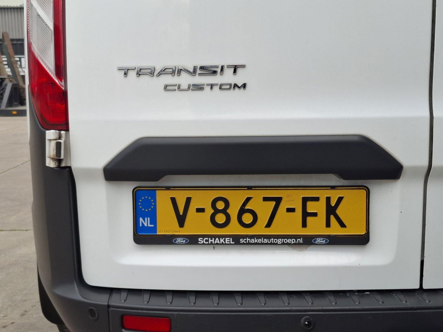 Ford Transit Custom 290 2.2 TDCI L2H1 Trend AIRCO / CRUISE CONTROLE / TREKHAAK / 3 ZITS