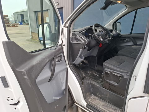 Ford Transit Custom 290 2.2 TDCI L2H1 Trend AIRCO / CRUISE CONTROLE / TREKHAAK / 3 ZITS