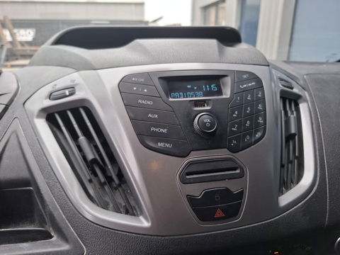 Ford Transit Custom 290 2.2 TDCI L2H1 Trend AIRCO / CRUISE CONTROLE / TREKHAAK / 3 ZITS