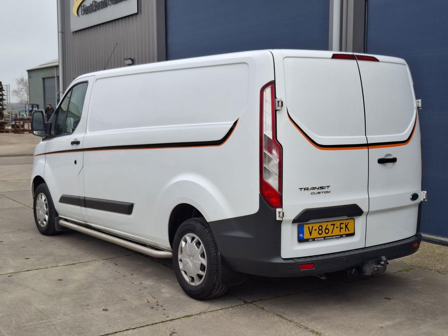 Ford Transit Custom 290 2.2 TDCI L2H1 Trend AIRCO / CRUISE CONTROLE / TREKHAAK / 3 ZITS