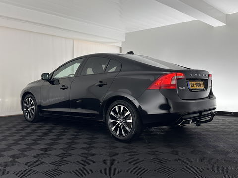 Volvo S60 2.0 D3 Polar+ Dynamic (INCL.BTW) *XENON | LEATHER | NAVI-FULLMAP | HEATED-SPORTSEATS | PRIVACY-GLASS | ECC | PDC | CRUISE | 17''ALU*