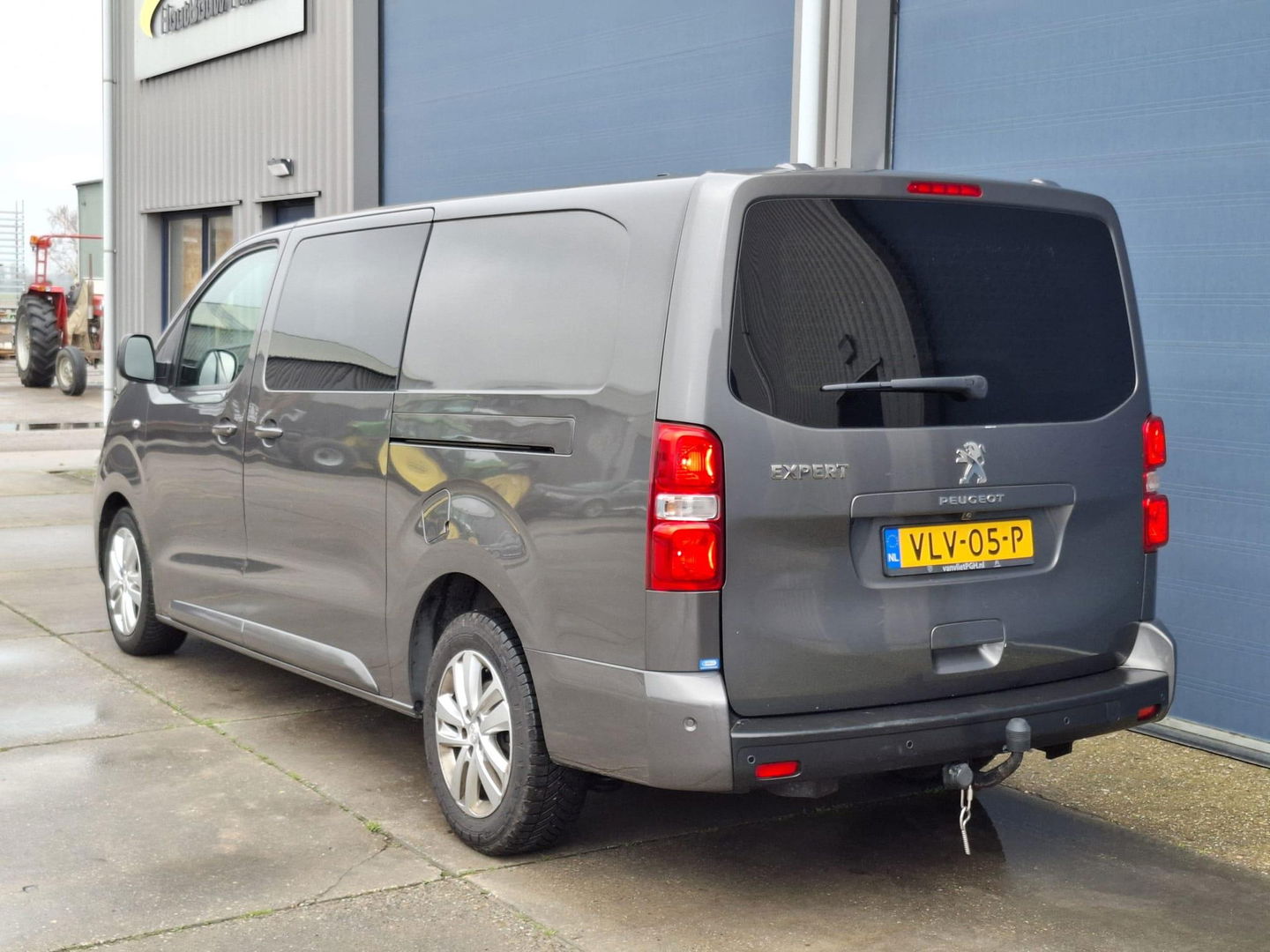 Peugeot Expert 2.0 BlueHDI 180 Long Premium DC DUBBEL CABINE / NAVI / CRUISE CONTROLE / DUBBELE SCHUIFDEUR / TREKHAAK