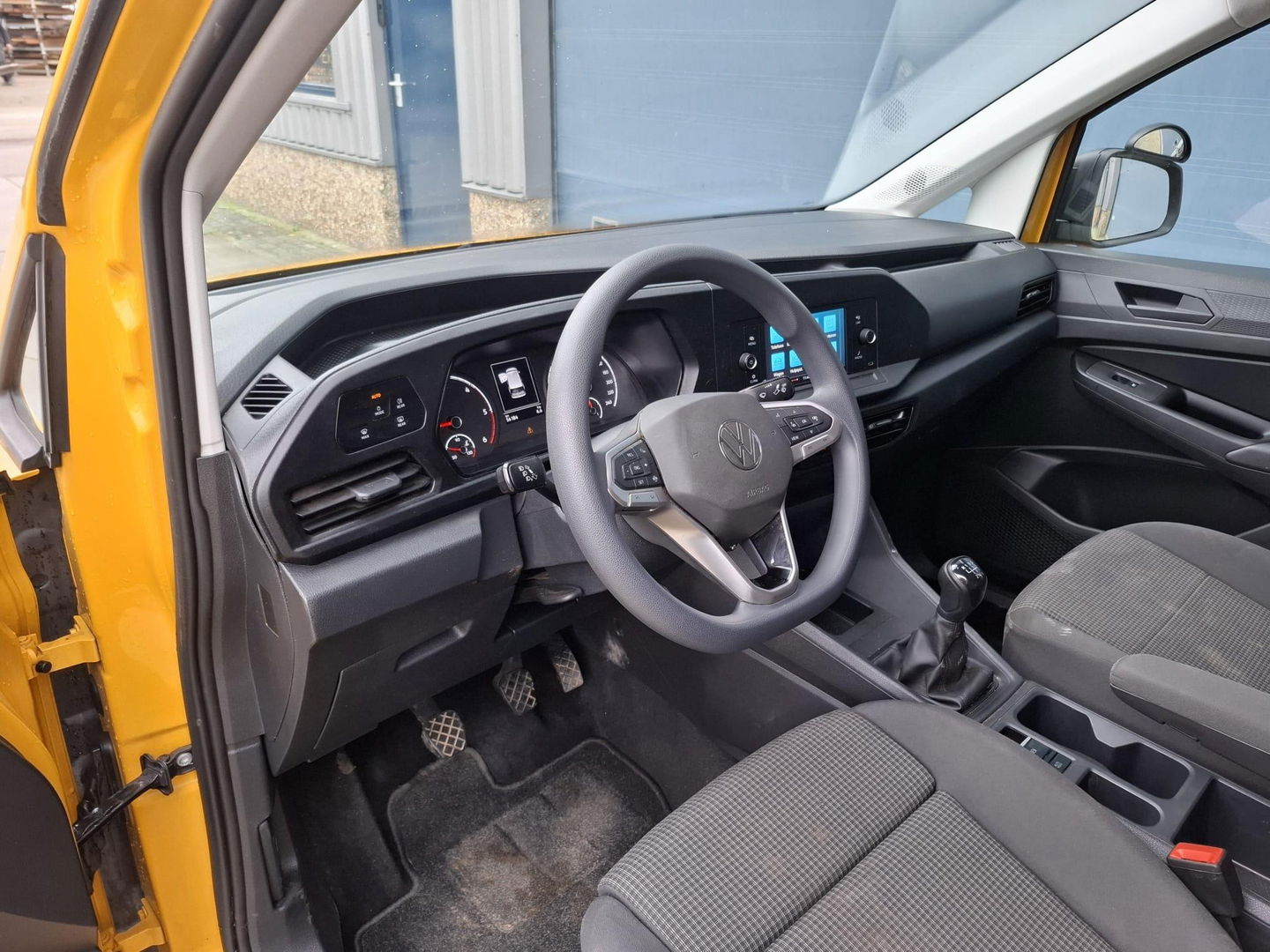 Volkswagen Caddy Cargo 2.0 TDI Comfort AIRCO / CRUISE CONTROLE / PARKEER SENSOREN ACHTER /  EURO 6