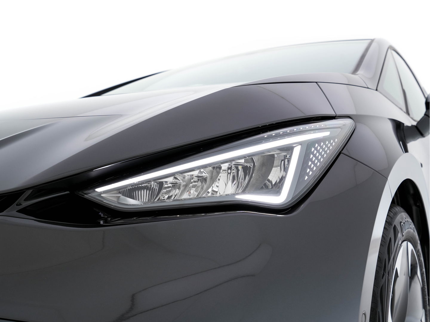 CUPRA Born Adrenaline 62 kWh [ 3-Fase-11kW ] {SOH-95%} (INCL-BTW) *HEATPUMP | ADAPTIVE-CRUISE | FULL-LED | MICROFIBRE | TOPVIEW | BLIND-SPOT | KEYLESS | NAVI-FULLMAP | ECC | PDC | DIGI-COCKPIT |  CARPLAY | SPORTSEATS | 19"ALU*