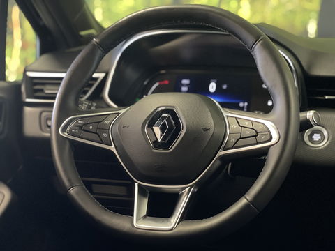 Renault Clio 1.3 TCe Initiale Paris | Apple Carplay | Android Auto | Bose Audio | Isofix | Drive Modus | Led Verlichting | Stuurwielverwarming |
