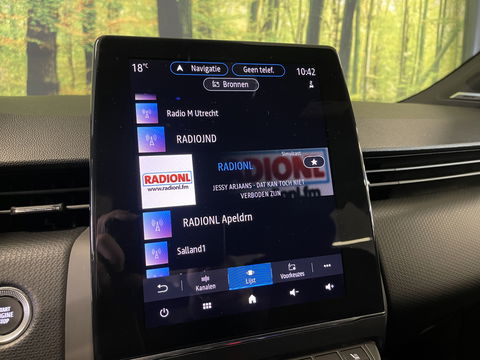 Renault Clio 1.3 TCe Initiale Paris | Apple Carplay | Android Auto | Bose Audio | Isofix | Drive Modus | Led Verlichting | Stuurwielverwarming |