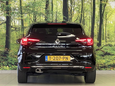 Renault Clio 1.3 TCe Initiale Paris | Apple Carplay | Android Auto | Bose Audio | Isofix | Drive Modus | Led Verlichting | Stuurwielverwarming |