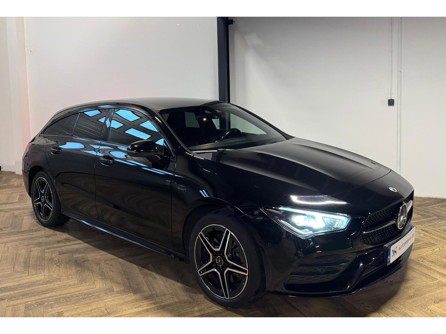 Mercedes-Benz CLA-Klasse Shooting Brake 250 e AMG'