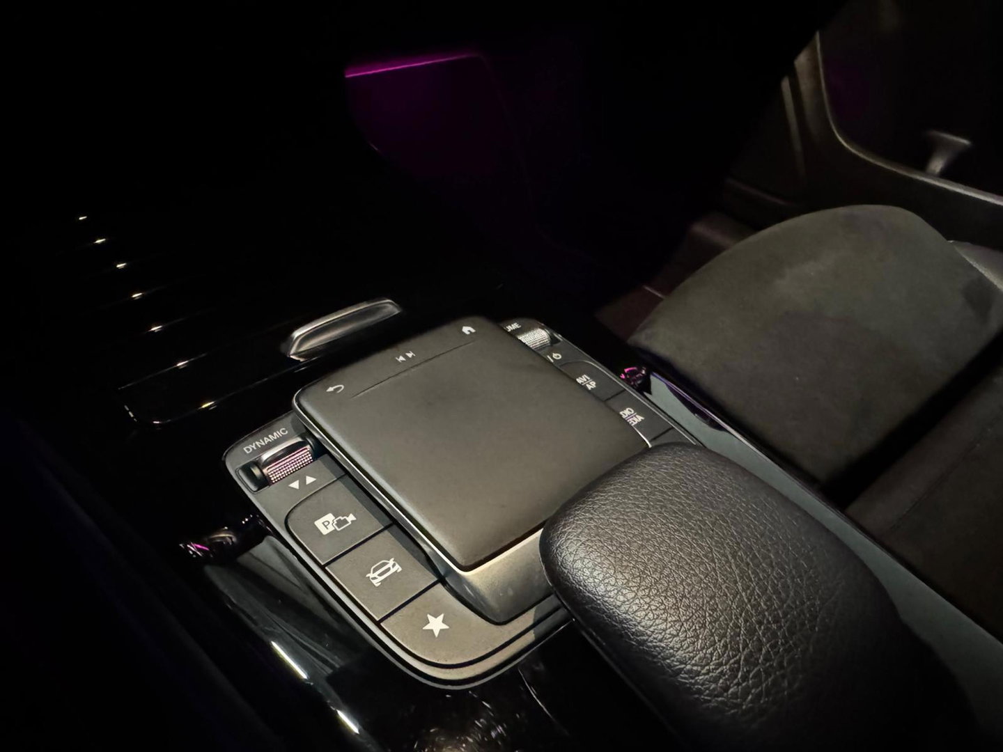 Mercedes-Benz CLA-Klasse Shooting Brake 250 e AMG'