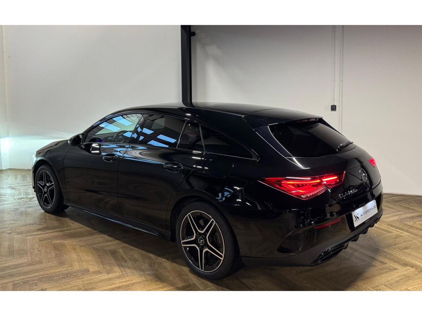 Mercedes-Benz CLA-Klasse Shooting Brake 250 e AMG'