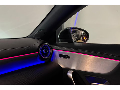 Mercedes-Benz CLA-Klasse Shooting Brake 250 e AMG'