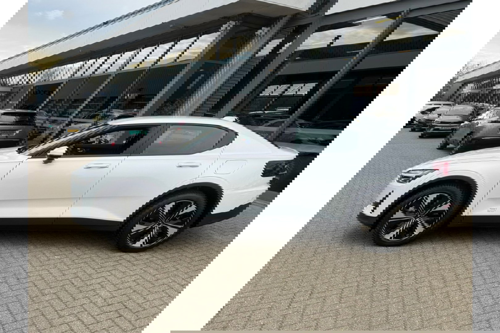 Polestar 2 LONG RANGE SM 78 KWH231PK LMV NAVI STOELVW PDC-CAMERA.