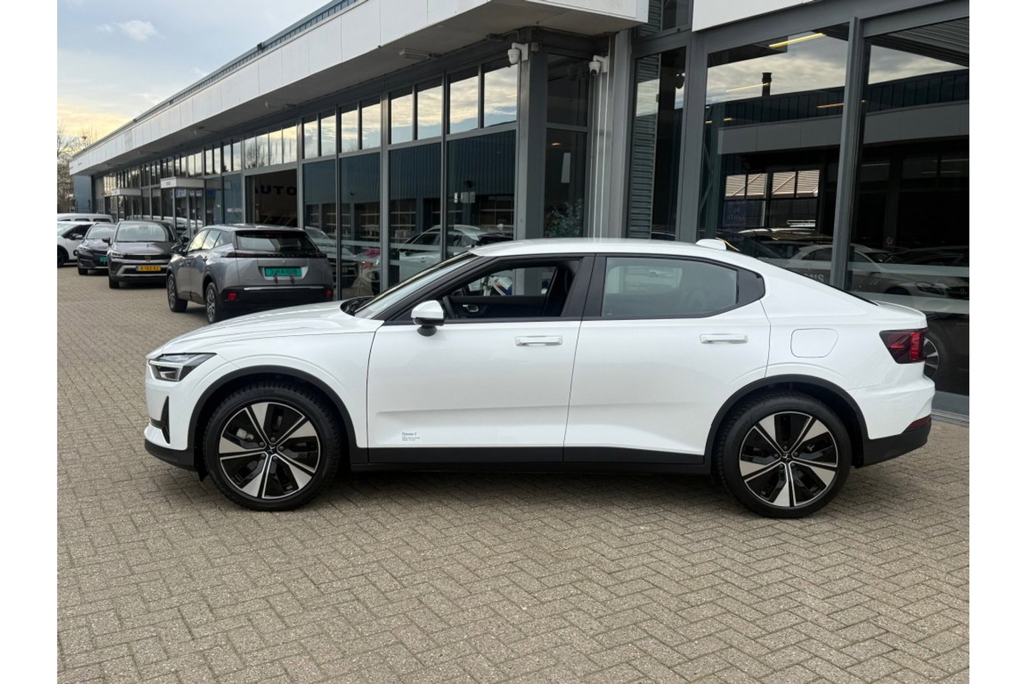 Polestar 2 LONG RANGE SM 78 KWH231PK LMV NAVI STOELVW PDC-CAMERA.