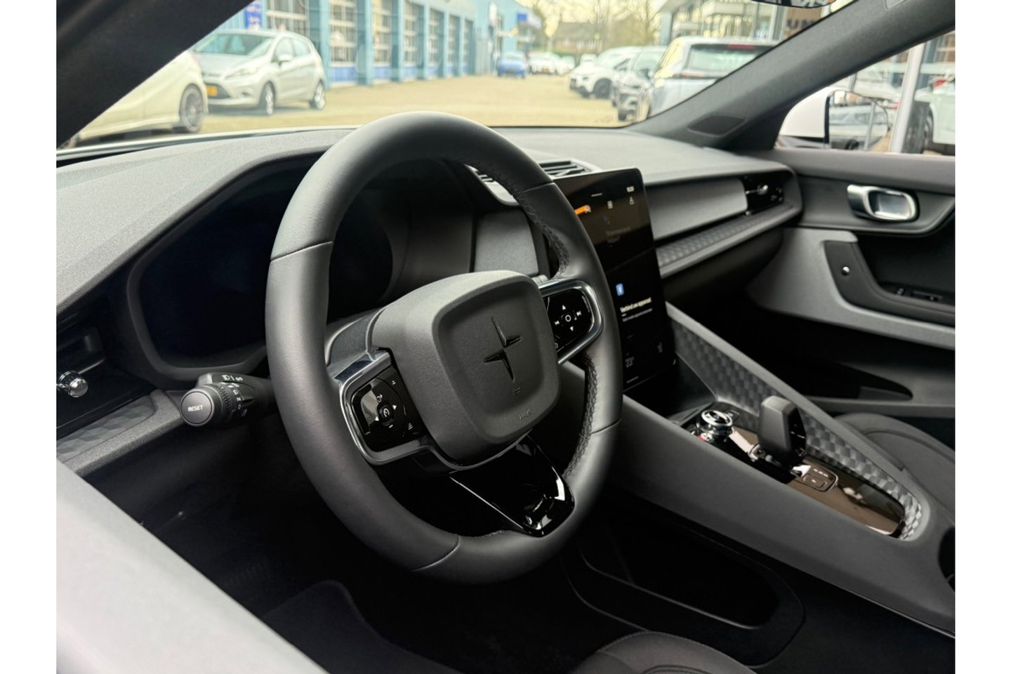 Polestar 2 LONG RANGE SM 78 KWH231PK LMV NAVI STOELVW PDC-CAMERA.