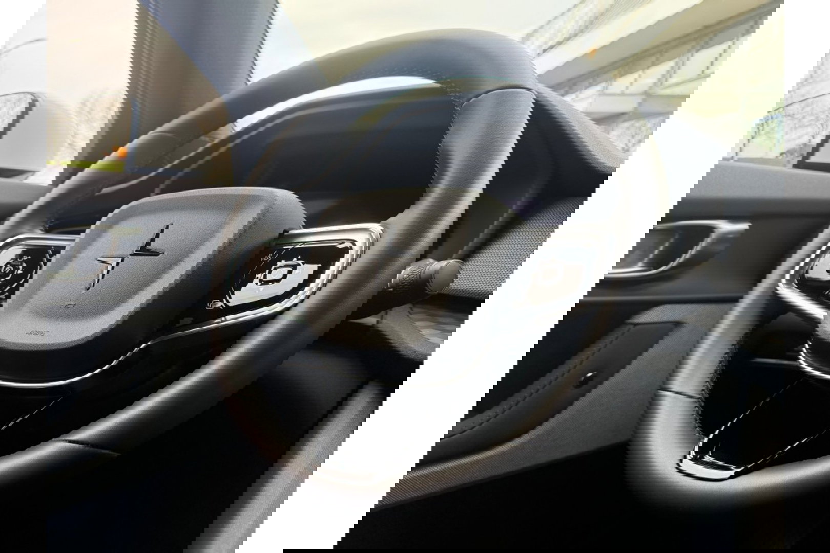 Polestar 2 LONG RANGE SM 78 KWH231PK LMV NAVI STOELVW PDC-CAMERA.