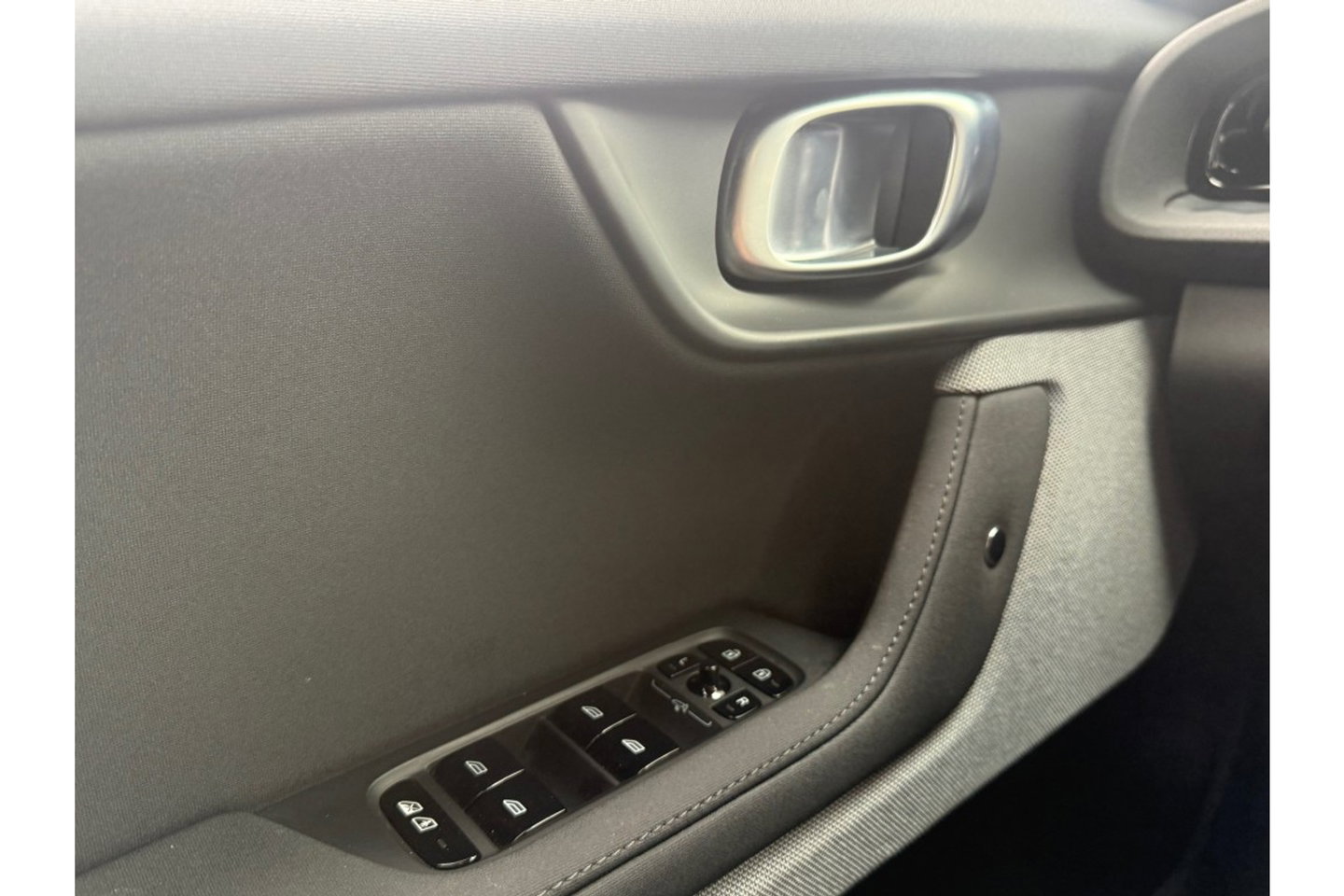 Polestar 2 LONG RANGE SM 78 KWH231PK LMV NAVI STOELVW PDC-CAMERA.