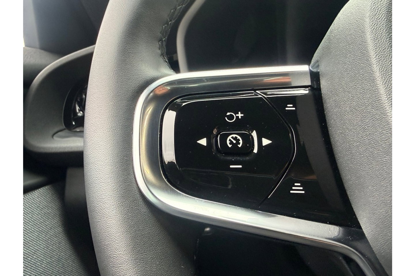 Polestar 2 LONG RANGE SM 78 KWH231PK LMV NAVI STOELVW PDC-CAMERA.