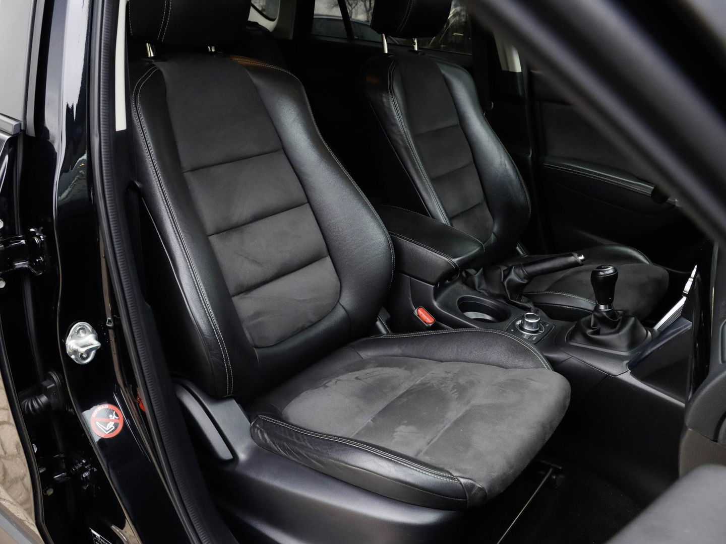 Mazda CX-5 2.0 Skylease+ Limited Edition 2WD Bose Trekhaak