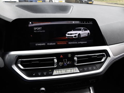 BMW 3-serie 330e eDrive Edition 292PK M Sport | Schuifdak | Camera
