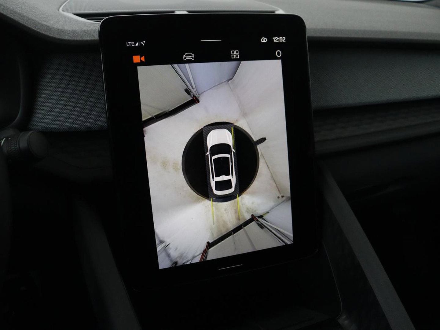 Polestar 2 Standard Range Single Motor 69 kWh | SOH 95% | Stoelverwarming | 360 Camera | Adaptive cruise | Carplay | Full LED