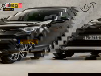 Toyota RAV4 - 2.5 Hybrid Sport 197Pk Automaat (NAVIGATIE, CAMERA, TREKHAAK, STOELVERWARMING, SPORTSTOELEN, GETINT GLAS, KEYLESS, CRUISE, NIEUWSTAAT)