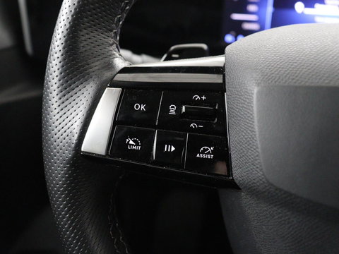 Opel Astra 1.6 Hybrid Business Edition | SOH 92% | Stoelverwarming | Adaptive cruise | Camera | Stuurverwarming | Carplay | Navigatie | Full LED | 17'' | Climate control | PHEV | Plug In