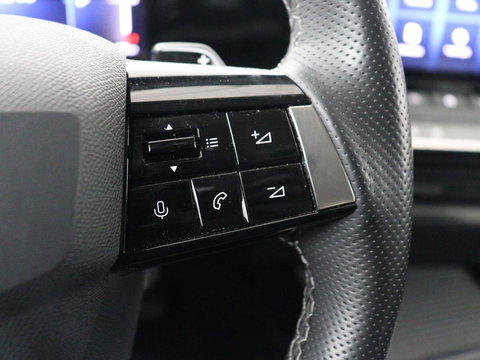 Opel Astra 1.6 Hybrid Business Edition | SOH 92% | Stoelverwarming | Adaptive cruise | Camera | Stuurverwarming | Carplay | Navigatie | Full LED | 17'' | Climate control | PHEV | Plug In