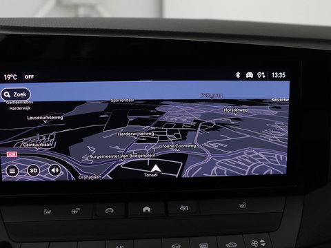 Opel Astra 1.6 Hybrid Business Edition | SOH 92% | Stoelverwarming | Adaptive cruise | Camera | Stuurverwarming | Carplay | Navigatie | Full LED | 17'' | Climate control | PHEV | Plug In